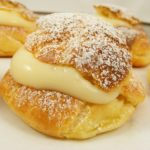 cream puffs